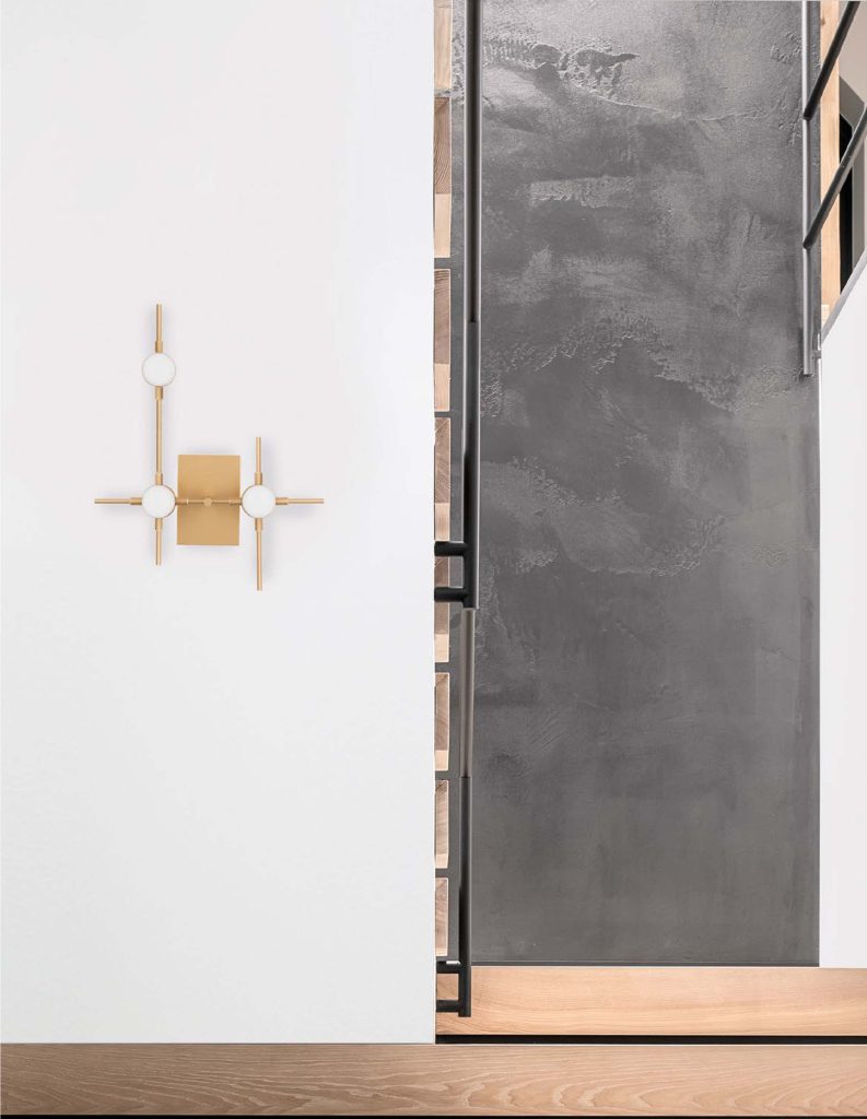 Απλίκα τοίχου Joy.