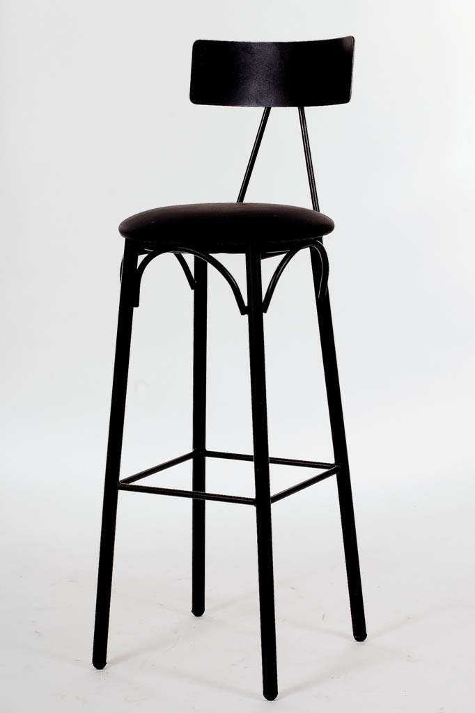 Μεταλλικό σκαμπό.