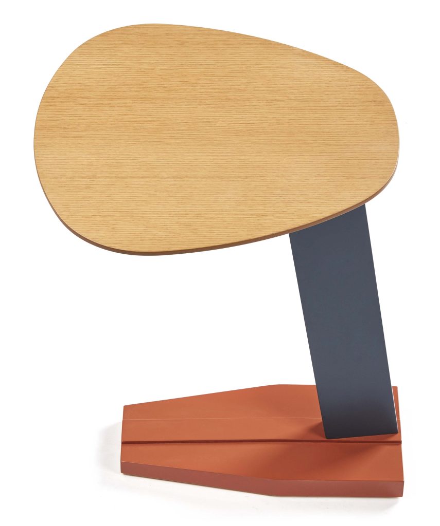 Τραπεζάκι σαλονιού ελληνικής κατασκευής Cube.