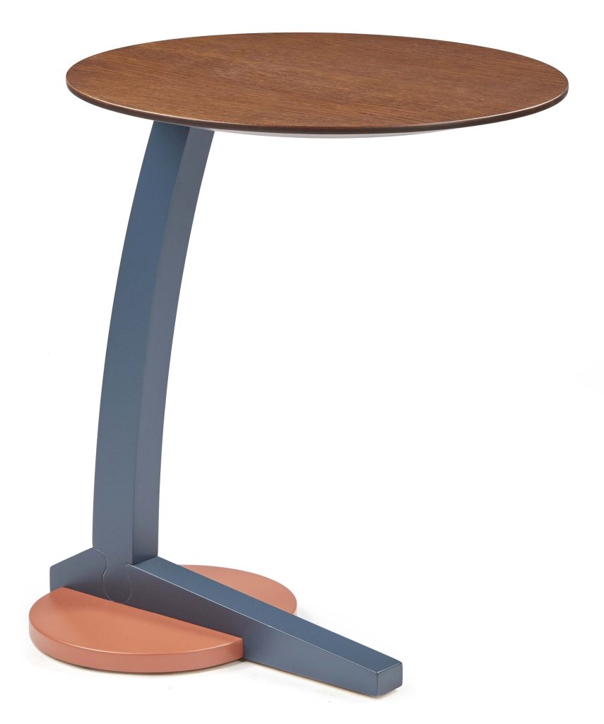 Τραπεζάκι σαλονιού ελληνικής κατασκευής Carouso.